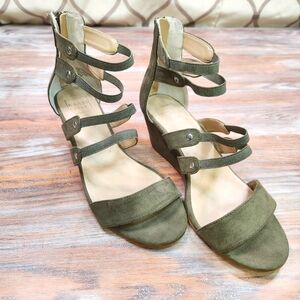 Kaari Blue Strappy Wedge Heels Olive Green Women's Size 8.5